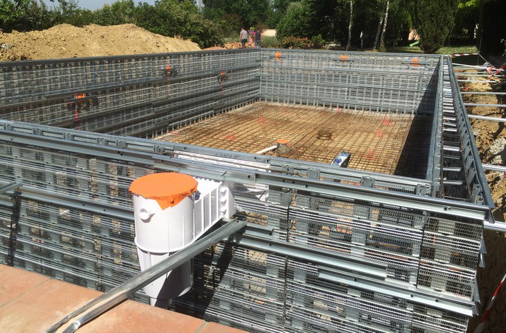 marinal-system-procede-fabrication-coffrages-piscine-beton-monobloc