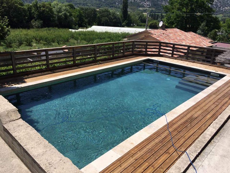 construction-piscine-beton-marinal-dans-vaucluse-84