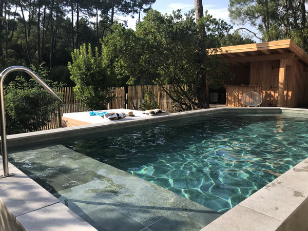 piscine-forme-libre-carrelée-marinal-system