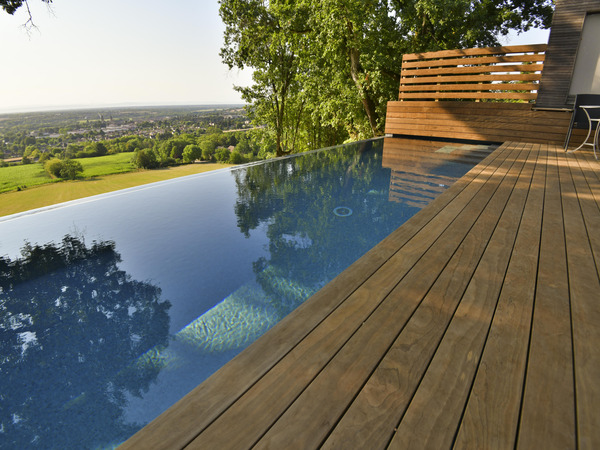 piscine-debordement-bois-marinal-system